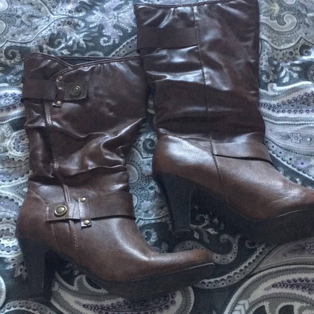 Brown calf high boots